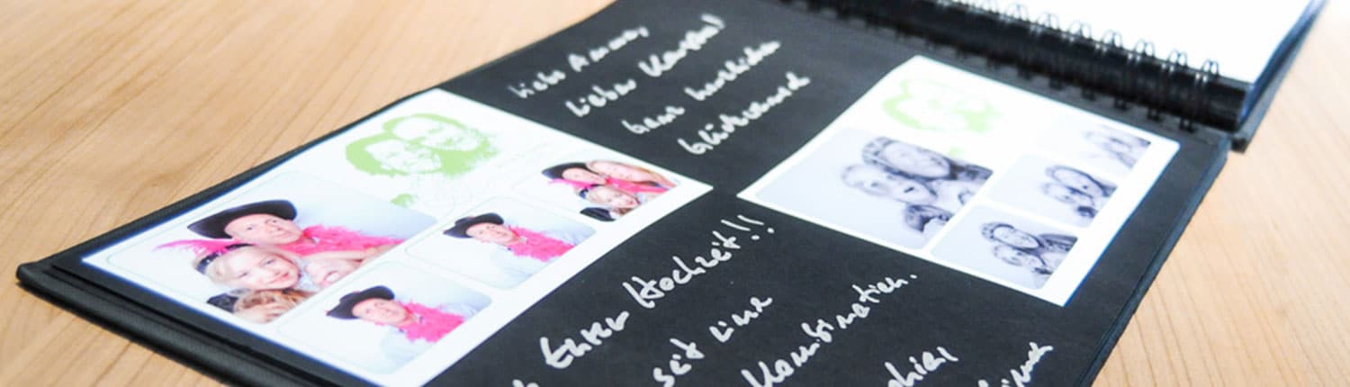 Fotos aus Fotoautomat im Fotoalbum